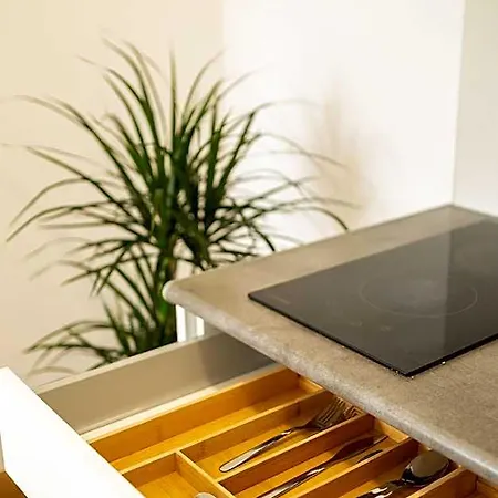Micasa Aparthotel 3*